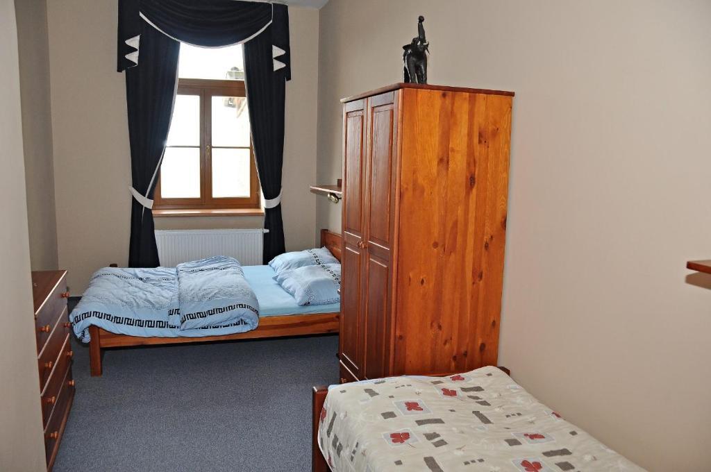 Hotel U Radnice Louny Oda fotoğraf